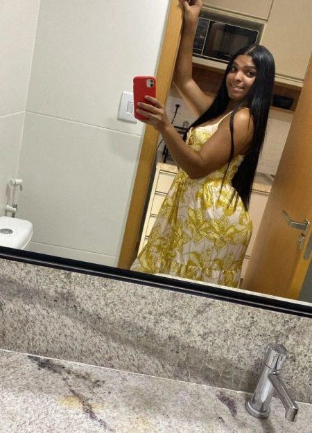 Leticia, travesti em Salvador 81996221126