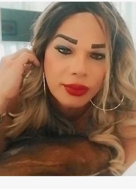 Bruna mel, travesti em Salvador 71987186813