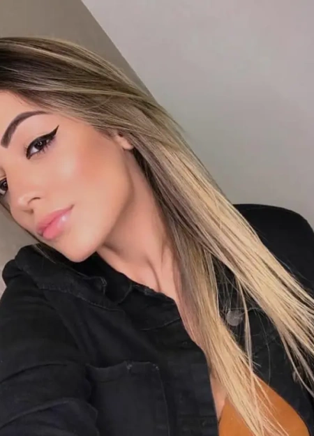 Suelen, detalhes e fotos reais desta acompanhante Ninfeta