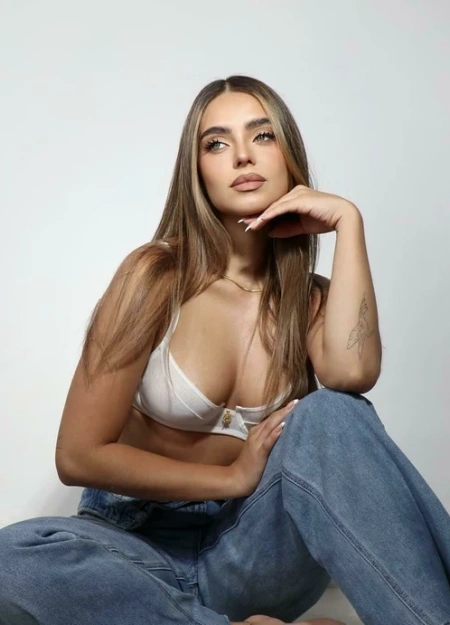 Brenda, uma das melhores acompanhantes Ninfeta com fotos reais