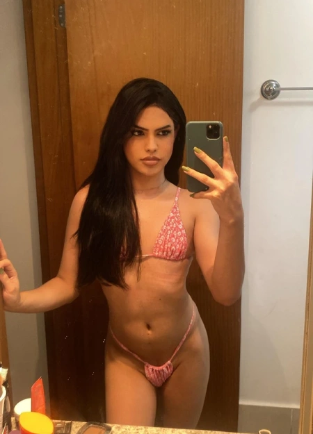 Valentina, travesti em Goiânia 11942568059