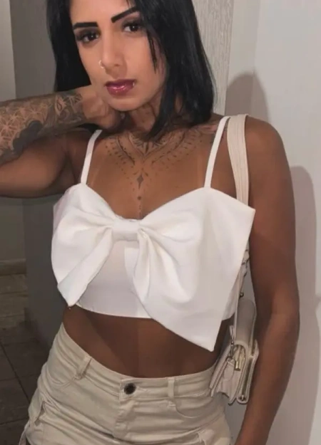 JULIA RIBEIRO, uma experiência única com acompanhantes em Muriaé