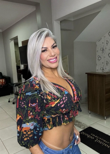 Fernanda, Acompanhante em Porto Seguro 19999524779