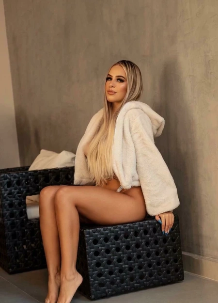 Heloísa Pandora, Acompanhante em Santos 13996961927