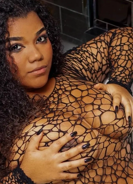Thalita está entre as acompanhantes mais bem avaliadas