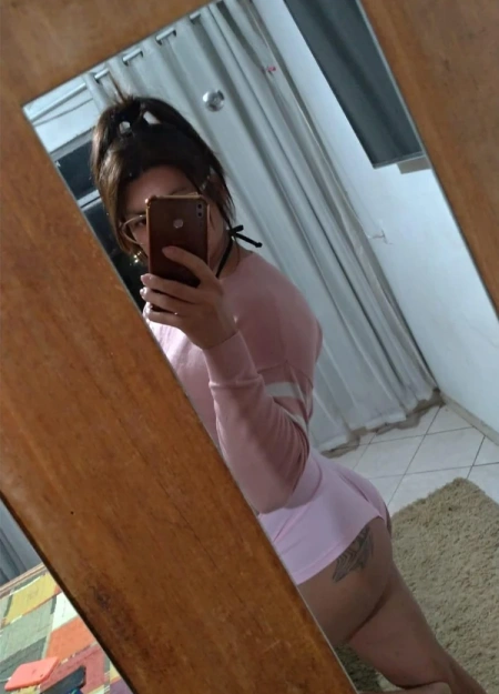 Sarah Daniella, travesti em Curitiba 41988869055