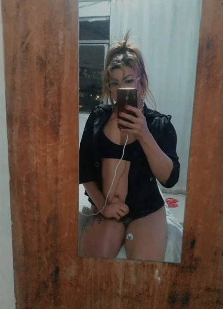 Sarah Daniella, travesti em Curitiba 41988869055