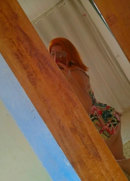 Sarah Daniella, travesti em Curitiba 41988869055