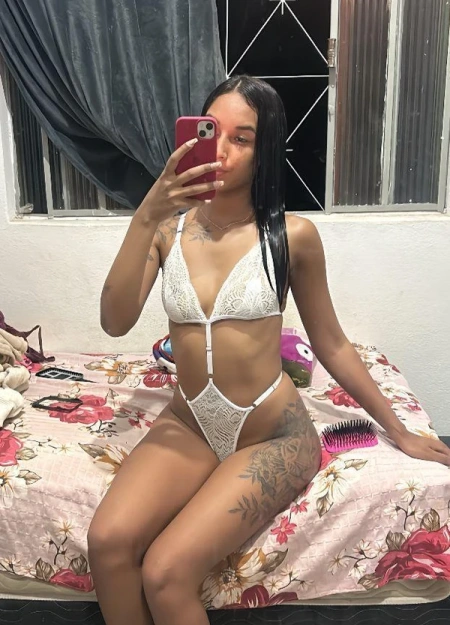 Victoria, Acompanhante em Joinville 47992871224