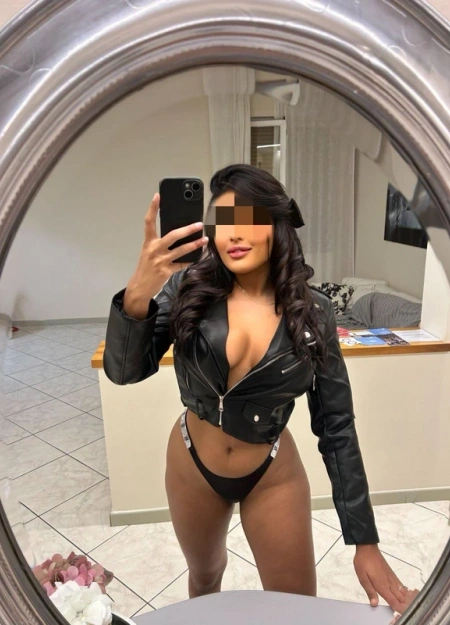 Maya, Acompanhante em Barueri 11976168884