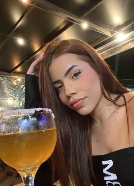 Alice Abreu, Acompanhante em Muriaé 21995093241