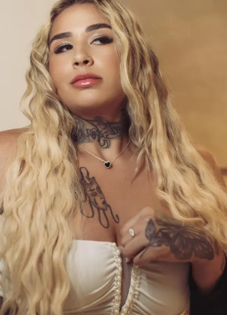 Ágatha FOX, uma acompanhante Gordinha independente com fotos atuais