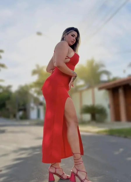 Fotos 100% reais de Ágatha FOX, uma das garotas de programa Económica top