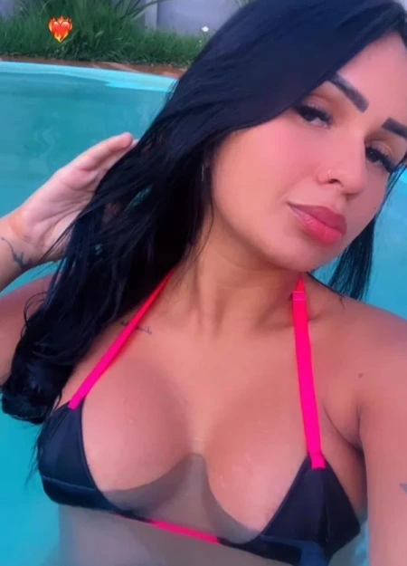 Vitoria, Acompanhante em Niterói 21999535994