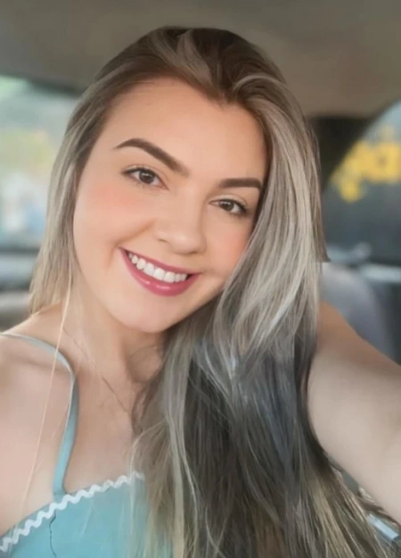 Lara, Acompanhante em Feira de Santana 16996330998