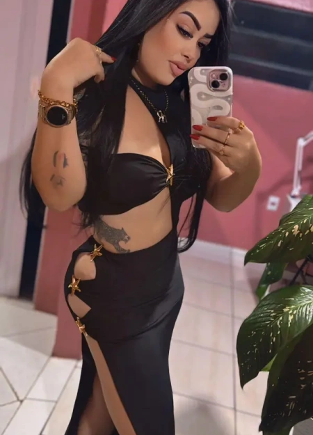 , uma das acompanhantes Com local mais procuradas no momento