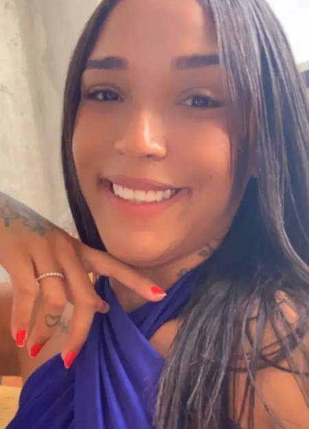 Amanda, acompanhante independente com disponibilidade imediata