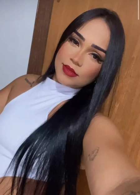 Conheça Katarina mota, uma acompanhante com serviços verificados