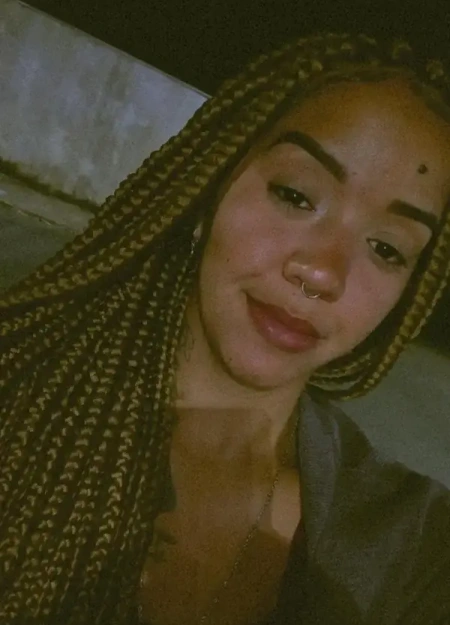 Serviços de garotas de programa de alta qualidade com Izabela