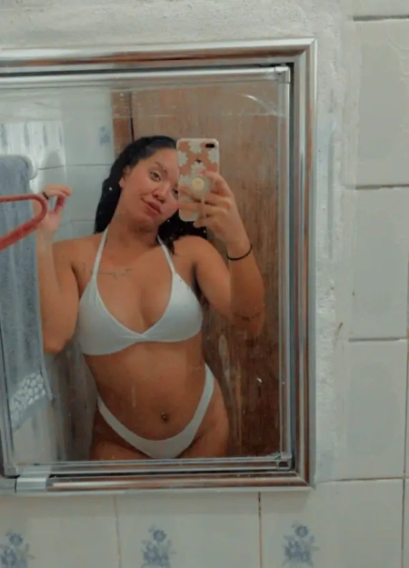 Izabela está entre as acompanhantes mais bem avaliadas