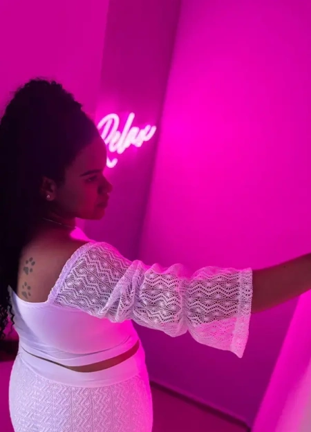 Adri bombom é uma das garotas de programa Anal em Curitiba mais procuradas