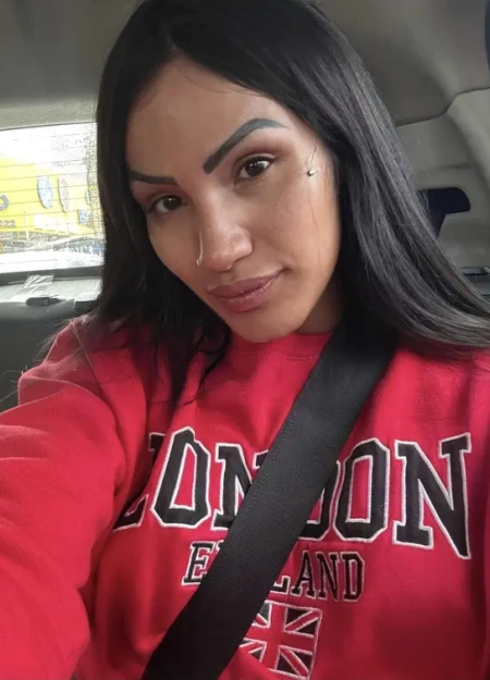 Conheça Erika muniz, uma acompanhante com serviços verificados