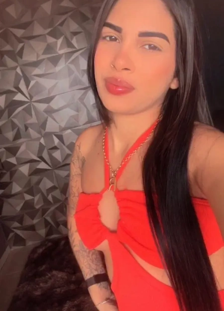 Vanessa, acompanhante independente com disponibilidade imediata