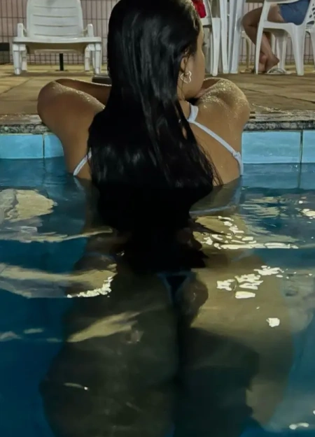 Isabela é uma acompanhante independente com serviços verificados