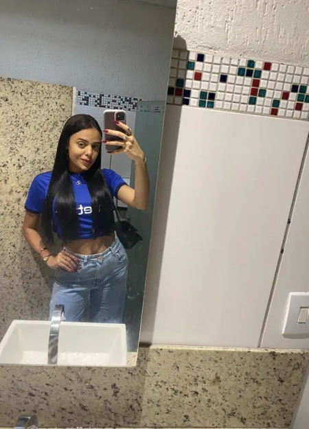 Alicia é uma das garotas de programa em Lauro de Freitas mais renomadas