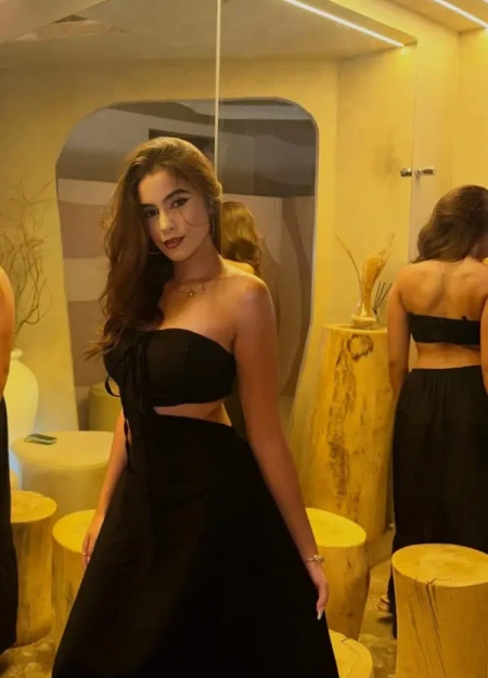 Descubra Maria ., uma garota de programa de alto nível