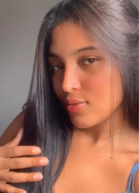 Thaah, uma das acompanhantes em Betim mais procuradas