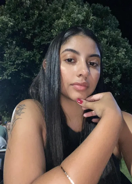 Nádia gonçalves está cadastrada no catálogo de acompanhantes de luxo