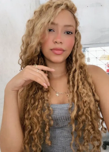 Carol avila, acompanhante independente com disponibilidade imediata