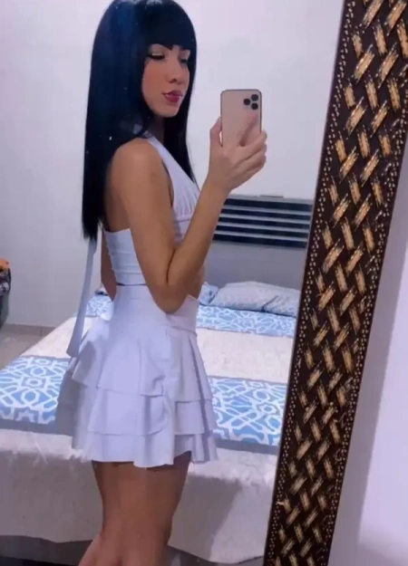 Encontre a Débora mendes em nossos anúncios de garotas de programa verificadas