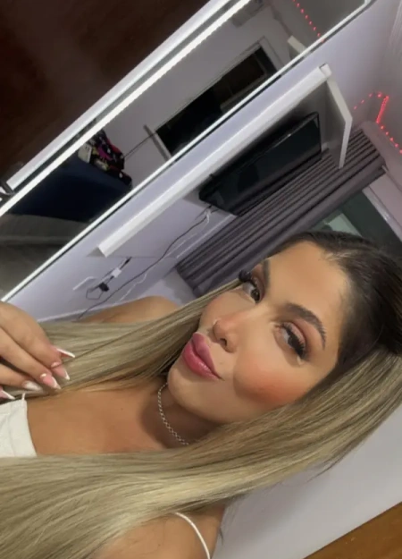 Amanda, elegância e classe como acompanhante independente