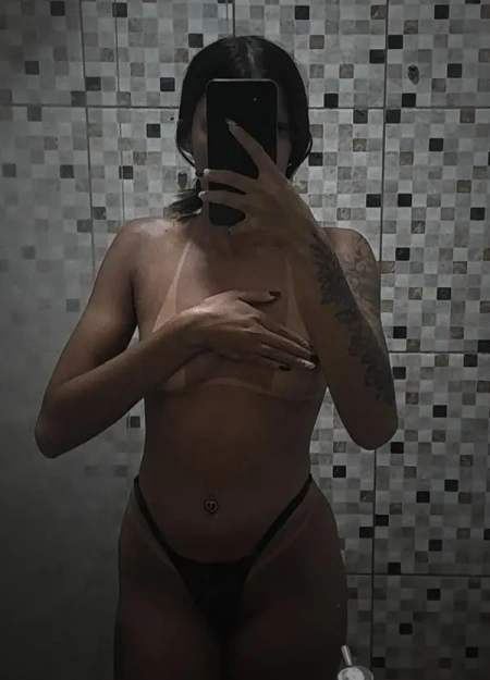 Micaely mendes, detalhes e fotos reais desta acompanhante Com local
