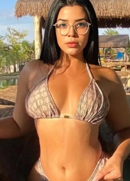 Encontro exclusivo com Sabrina, uma das garotas de programa em Rio de Janeiro mais requisitadas