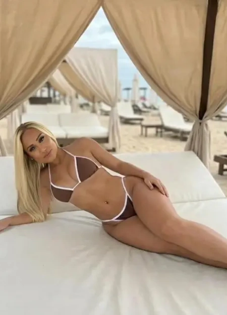 Karina, sua melhor escolha de garotas de programa de alto nível verificadas