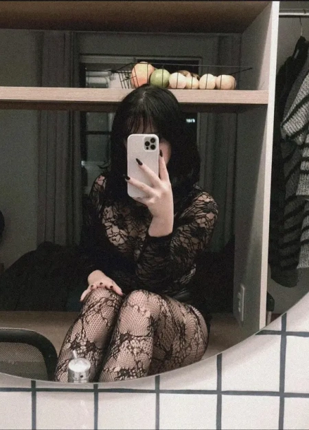 Perfil de Nicolly Mirelly, uma das garotas de programa excepcionais