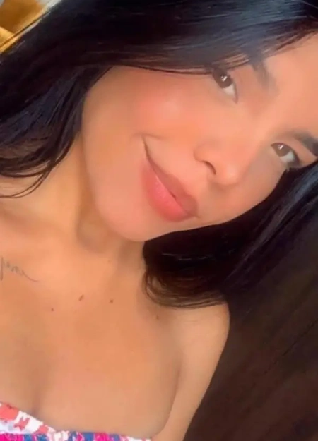 Perfil de Camilla, uma das garotas de programa excepcionais
