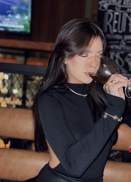 Marcela Gomes, uma experiência autêntica com garotas de programa Ninfeta