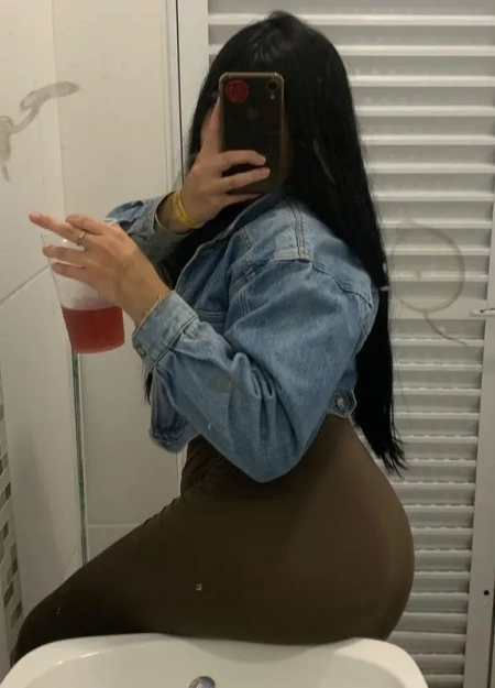 Nathalia Prado, serviços de garotas de programa Ninfeta de alta qualidade