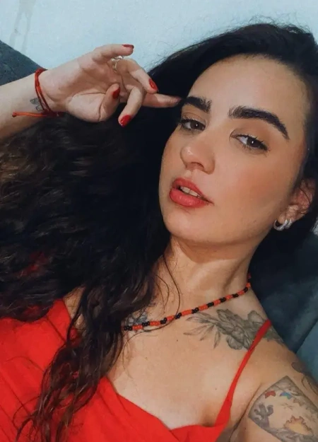 Quer conhecer uma acompanhante De luxo? Pamela Brandão está à espera
