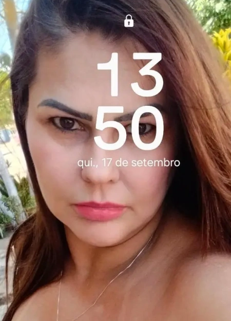 Fotos 100% reais de Malu, uma das garotas de programa Coroa top