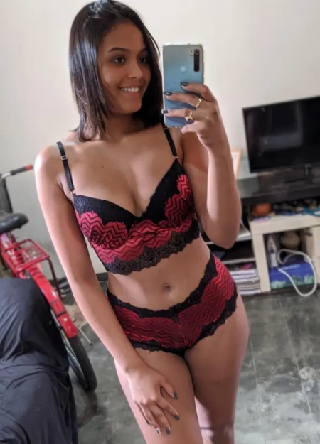 Isadora, serviços de garotas de programa De luxo de alta qualidade