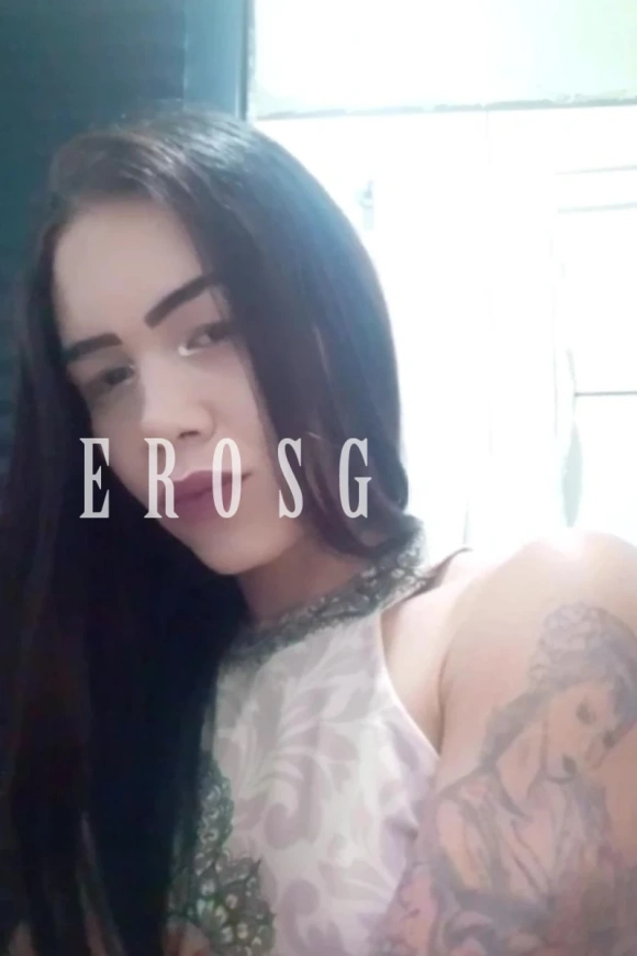 Giulia Apetitos, travesti em Presidente Prudente 18997072174